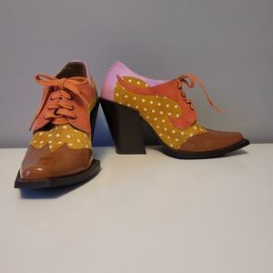 Fluevog Signature Dali Contrast Lace Up Shoes, VGUC, size 9